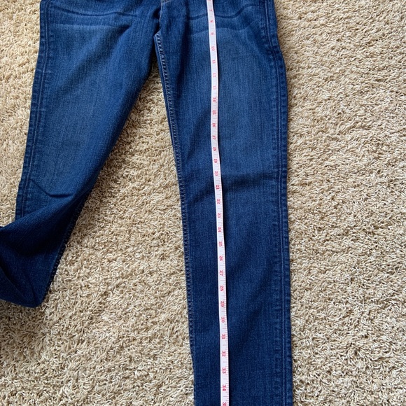 Hudson Jeans - Picture 5 of 8